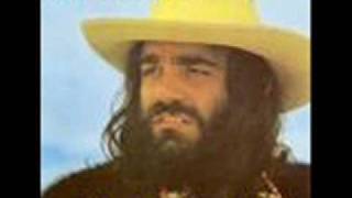 LAS  MAÑANAS  SON  DE  TERCIOPELO   DEMIS  ROUSSOS chords