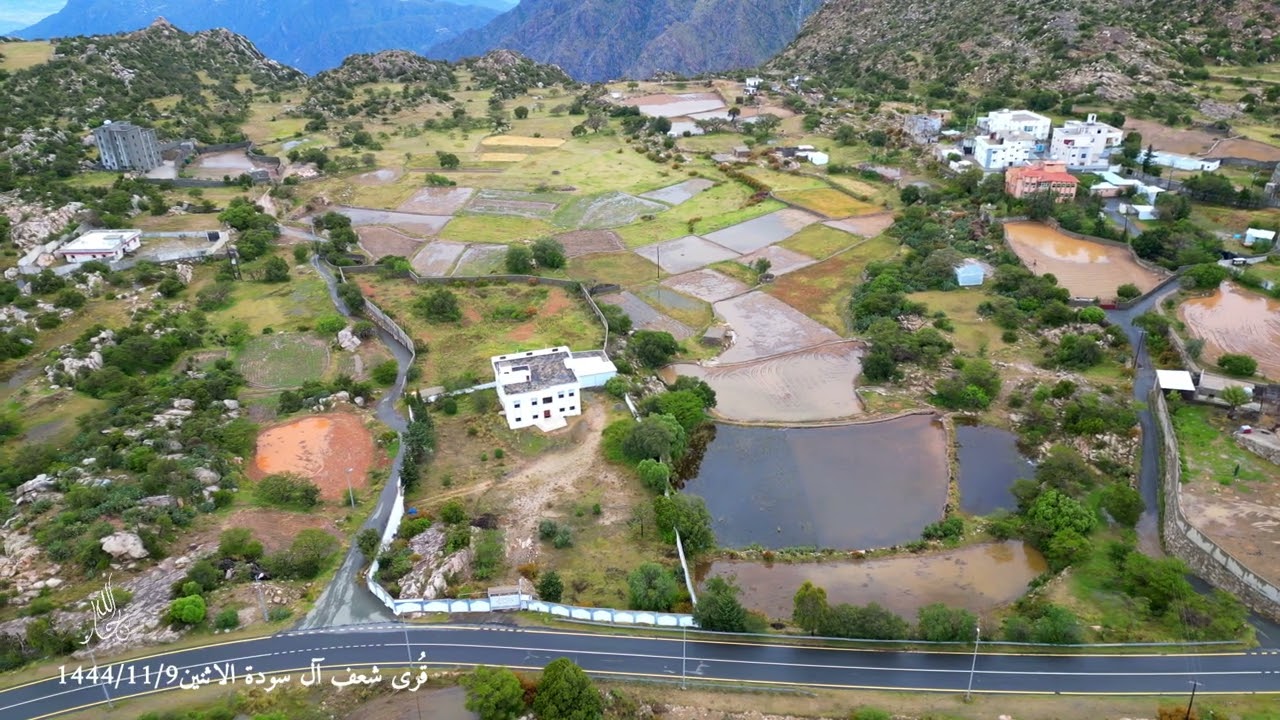 تصوير جوي لقُرى شعف آل سودة شمال تنومة الاثنين1444/11/9#درون #الجنوب #امطار #سيول #شلالات_مائية