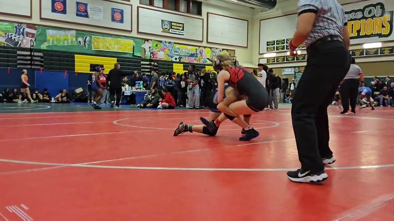Keira Rowan (Del Campo) over Isabella Murillo (Clayton Valley) fall 