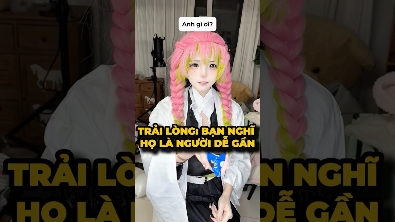 Khi tôi mời bánh người có vẻ dễ gần🥹- Cú lừa của Mít#cosplay #shorts #minnacosplay