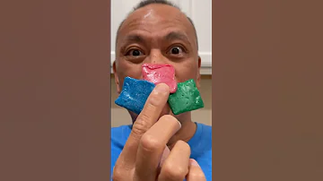 👂 ASMR WARHEADS SOUR TAFFY FRUIT CANDY (3 FLAVORS) AND EATING SOUNDS 👂 #asmr #shorts