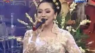 Opera Van Java 297 Cintaku diatas Awan
