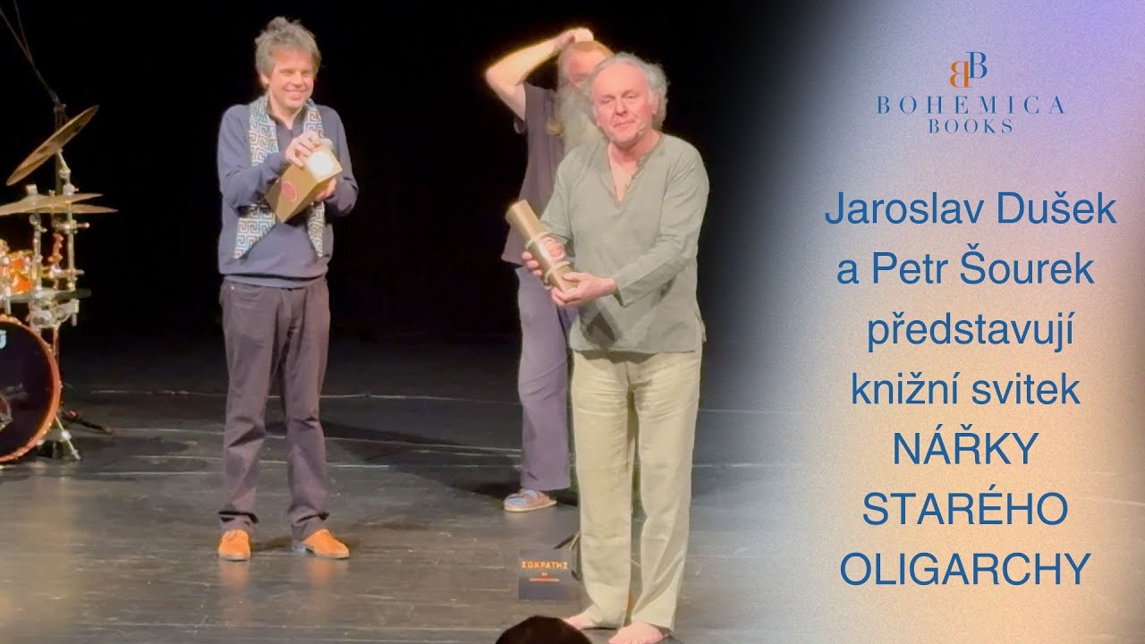Jaroslav Dušek a Petr Šourek představují knižní svitek NÁŘKY STARÉHO OLIGARCHY