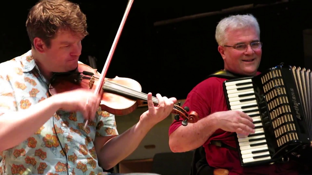 Trekantet sløjfe fra Thy (DK) -  Krak, Beck & Bugge