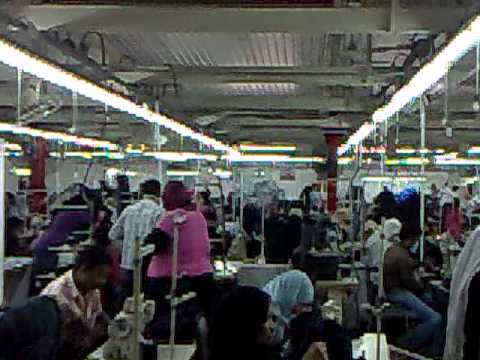 مصنع الملابس 1 - YouTube