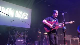 Bumpin Uglies - Hallucinations (Live Acoustic) In Savannah GA