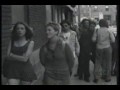 Capture de la vidéo Tassez-Vous De D'là - Les Colocs (With English Subs)