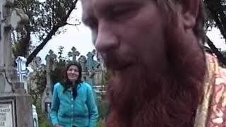 Voloca, Bucovina Trip 1998 - Part4 - Cemetery Remembrance Food Blessing