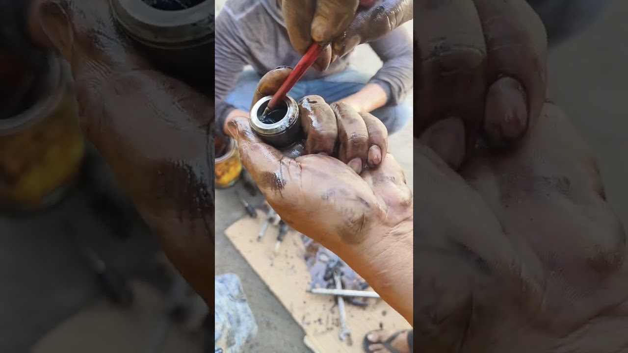 cabin boom oil seal replacement.