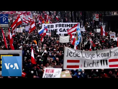 Thousands Protest in Vienna Against COVID-19 Restrictions