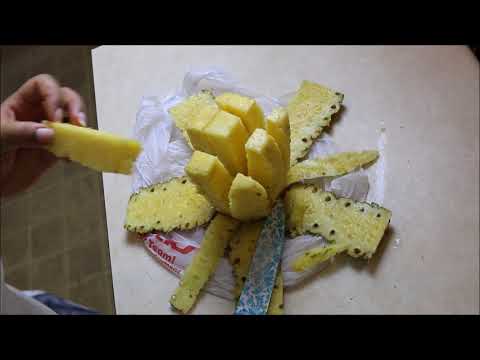 How to Cut a Pineapple~Easy plus Quick Clean Up