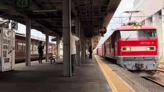 413系を横目に高速通過するEF510-2牽引貨物列車4060レ IN糸魚川