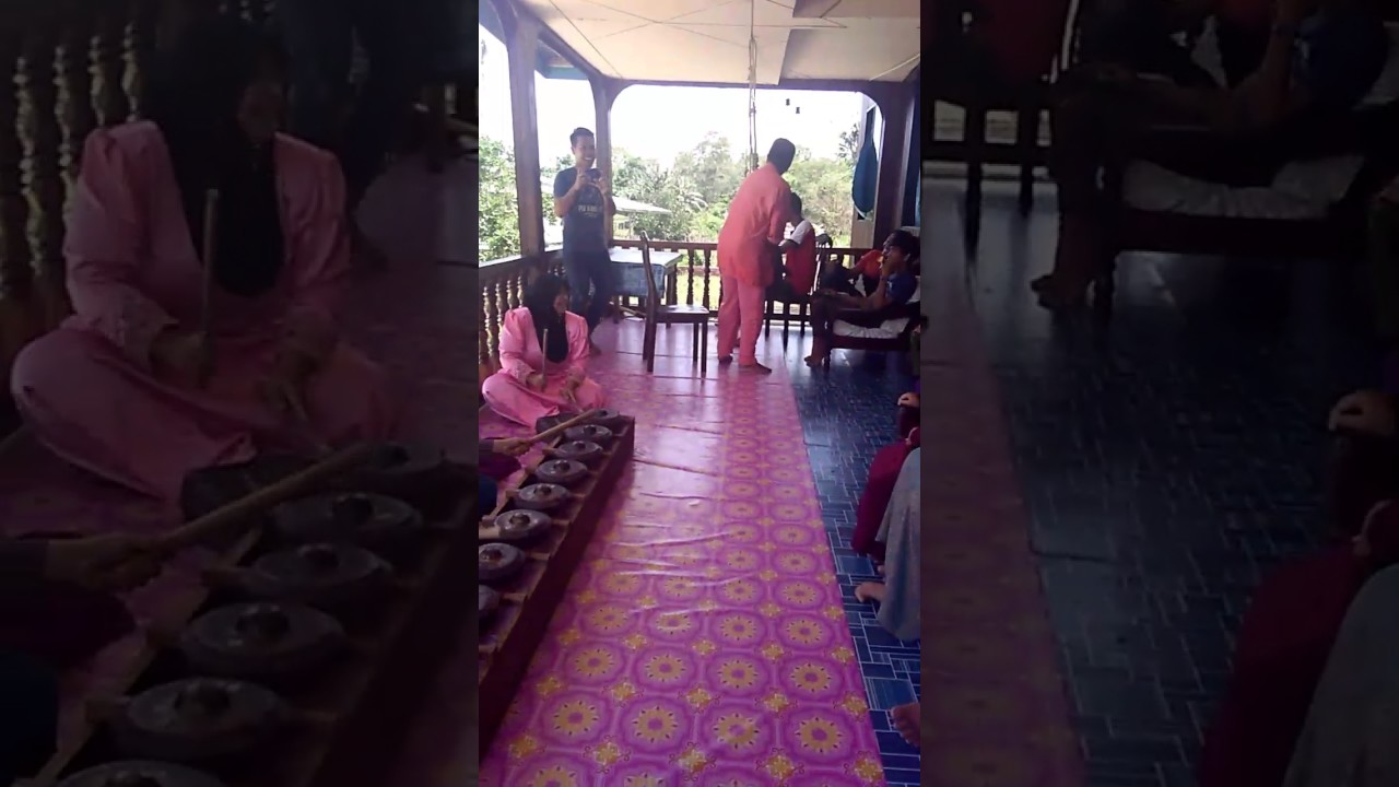 Titikan Jama Mapun(Family Tan)