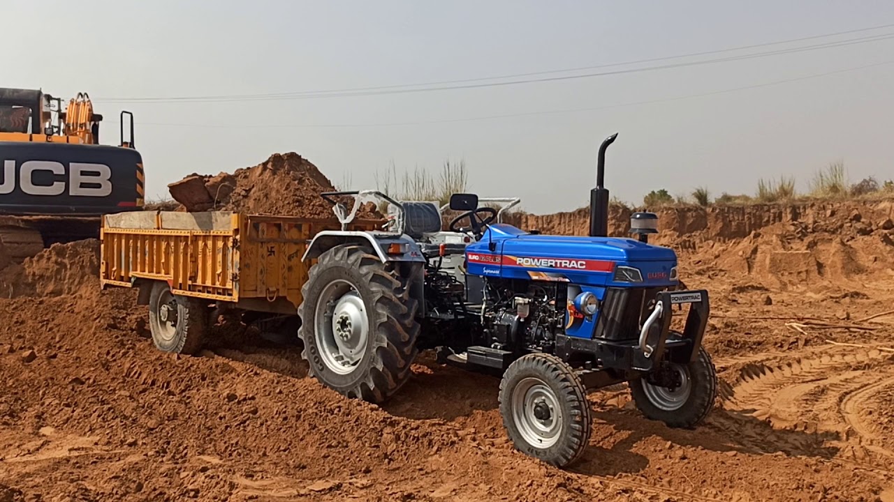 बिलकुल नया Powertac Euro 42 Tractor pulling loaded trally