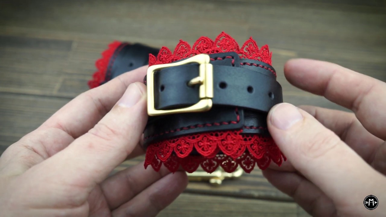 Наручники CARMEN. Новинка от мастерской MINERVA HARNESS