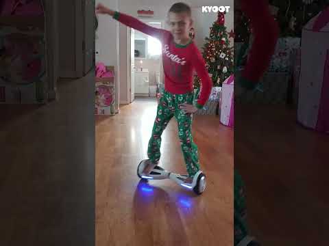 Someone gets a little too carried away! 🤣 #christmas #holidays #fails #kids #shorts