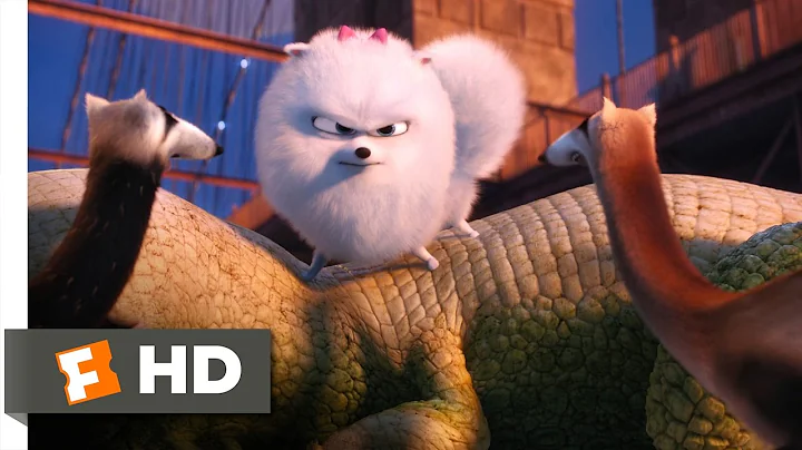 The Secret Life of Pets - Gidget Saves Max Scene (...