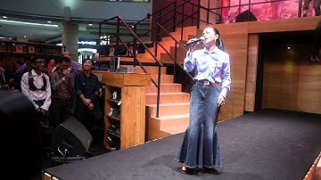 Dato’ Sheila Majid performance at Live in Levi’s® launch event