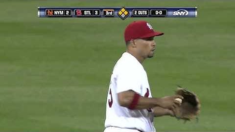 2011/09/21 Mets score two on error