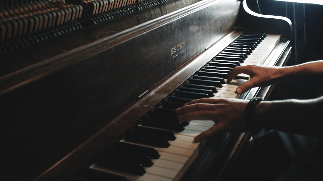 Sunset/Moonlight Sonata - Beethoven (1st movement)