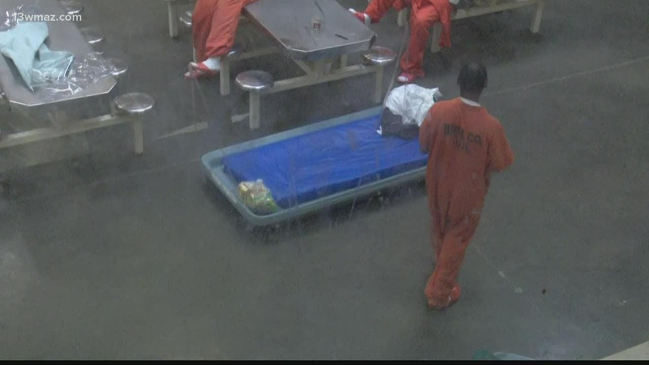 Bibb County Sheriff's Office gives tour of jail to show inmates' safety ...