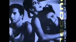 Watch Moenia Ay Que Pesado video