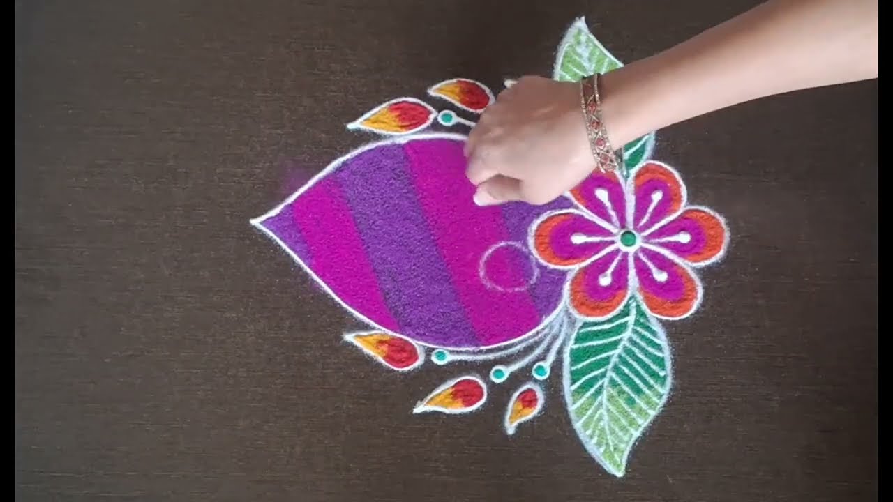 दररोज दारात काढण्यासाठी सोप्या व सुंदर रांगोळ्या 