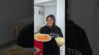 Samet... Ben Hazırım Sadık Sen ? Playstation Oynarken Trip Atmayan Kadınlarla Evlenin