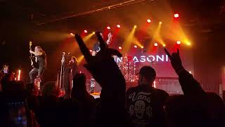 Saint Asonia - Live - Riot (Three Days Grace cover)