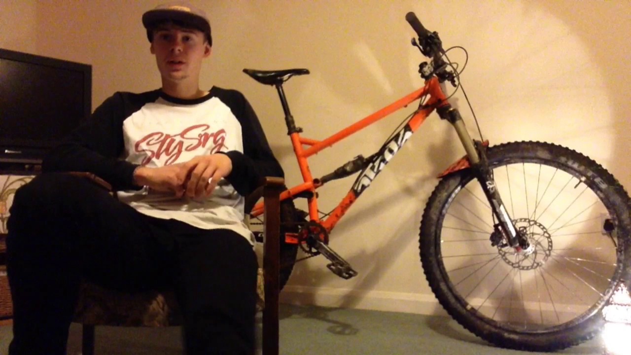 Cotic Rocket bike check