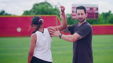 Softball Throwing Mechanics: Understanding Shoulder Blade Movements | High Level Throwing