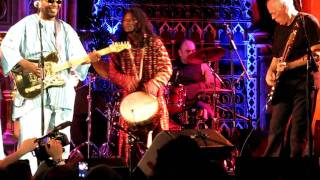 Amadou &amp; Mariam With David Gilmour - Ko Be&#39; Na Touma Do - Union Chapel, Islington 25/05/09