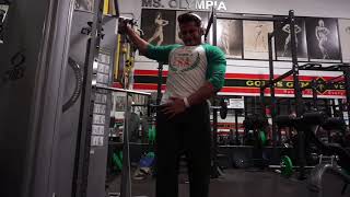 At The Mecca Golds Gym Handal Saldana Oldschool