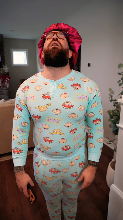 Favorite Christmas song 🎵