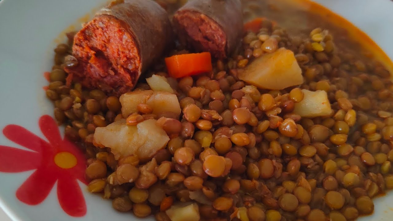 Lentejas pardinas con chorizo guisadas en el microondas