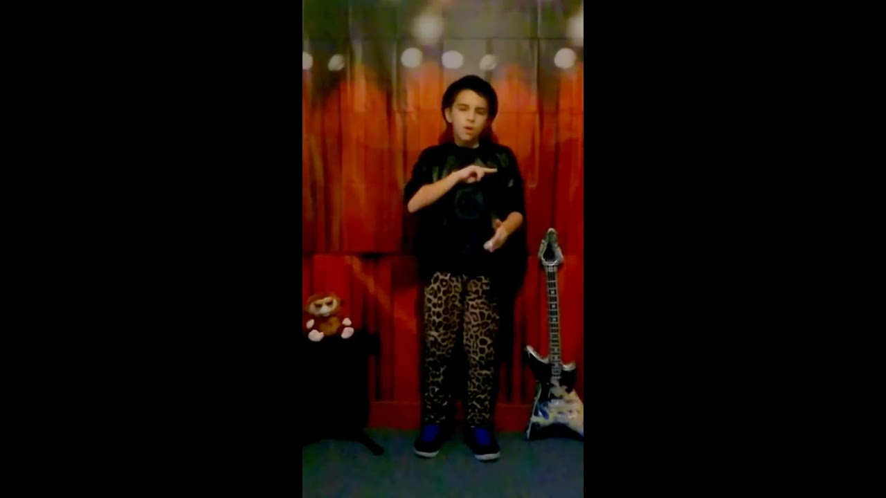 Jukebox Hero - Foreigner (signed by "Deaf Leopard")