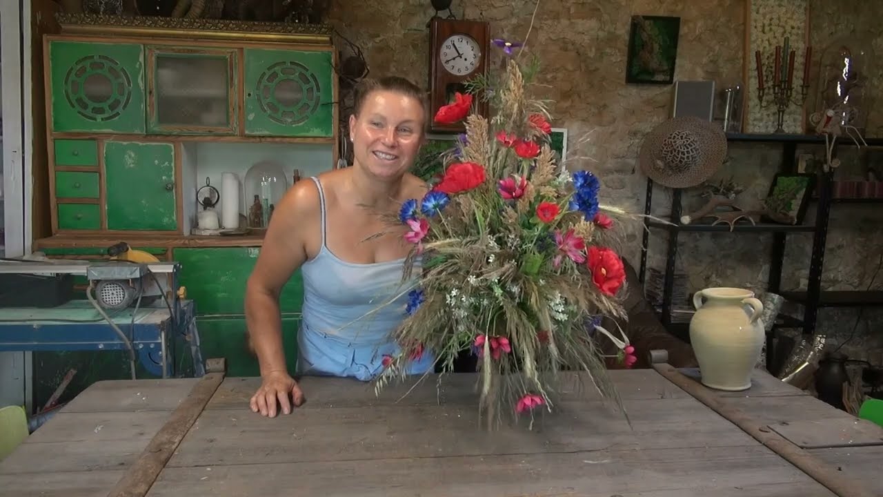 Wazon na pomnik - Lato w pełni.