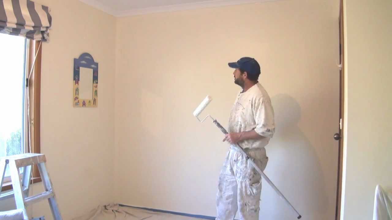 How To Paint A Wall Using A Roller The Best Technique YouTube