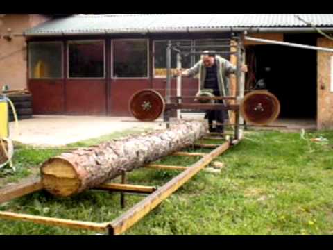 Building a homemade bandsaw mill - YouTube