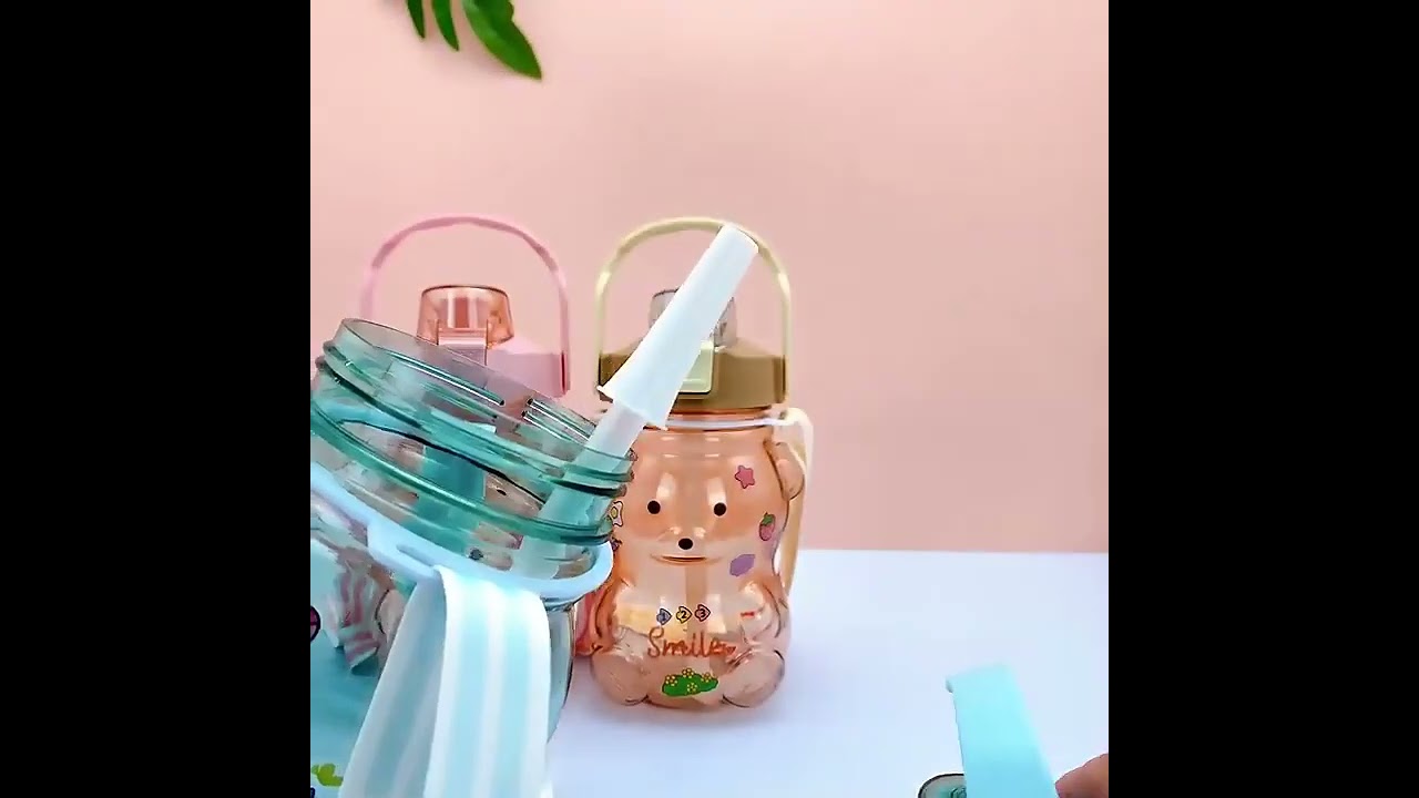 1400ml Bear Design Water Bottle/ Tumbler AS1263