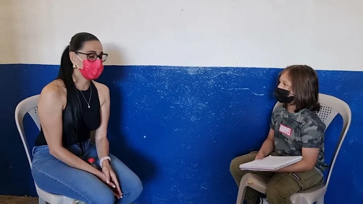 Entrevistando a Karla Murillo, Eduviges.  #costari...