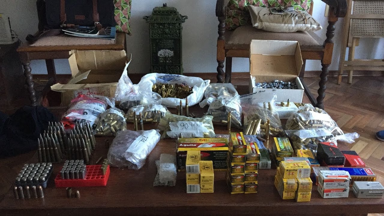 Incautan armas y municiones