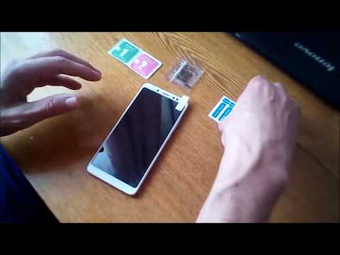 Как наклеить защитное стекло на смартфон.