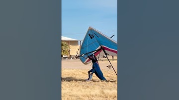 My last #hanggliding landing of 2024 💙