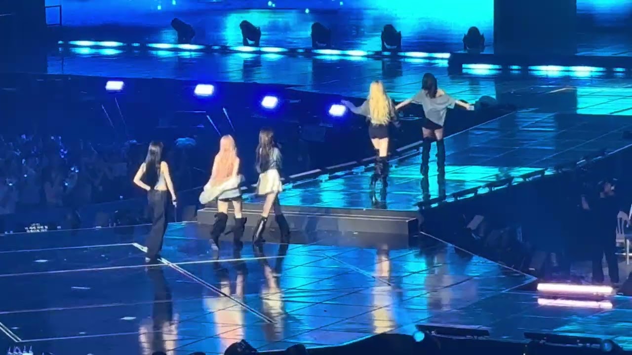 6. 2026 LE SSERAFIM TOUR 'PUREFLOW' IN INCHEON - YouTube