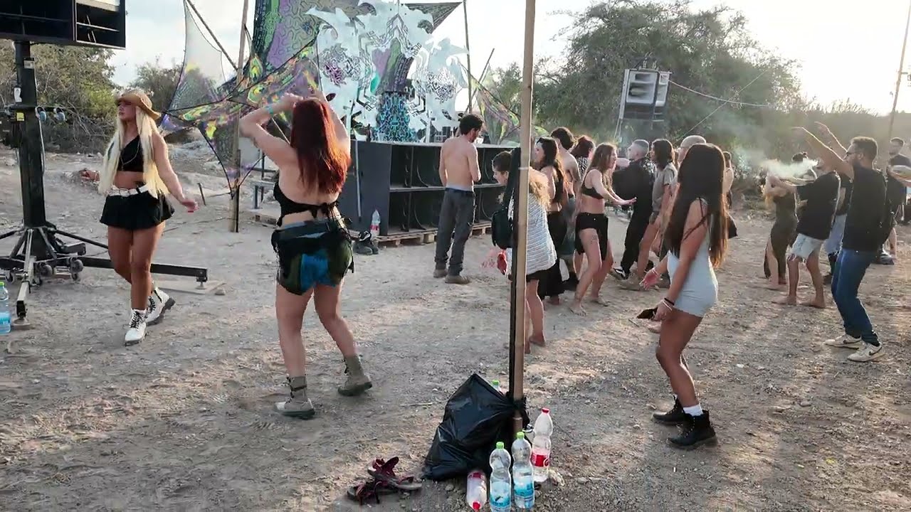 Hentai Camera Man Live at E-Tong Party Israel 26.9.2k25 Part 1