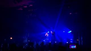 Sleigh Bells - &quot;Loyal For&quot; Live - Granada - 2017-03-11