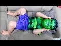 Baby Hulk Finge brincar DE MISSAO DE RESGATE COM SUPER HERÓI