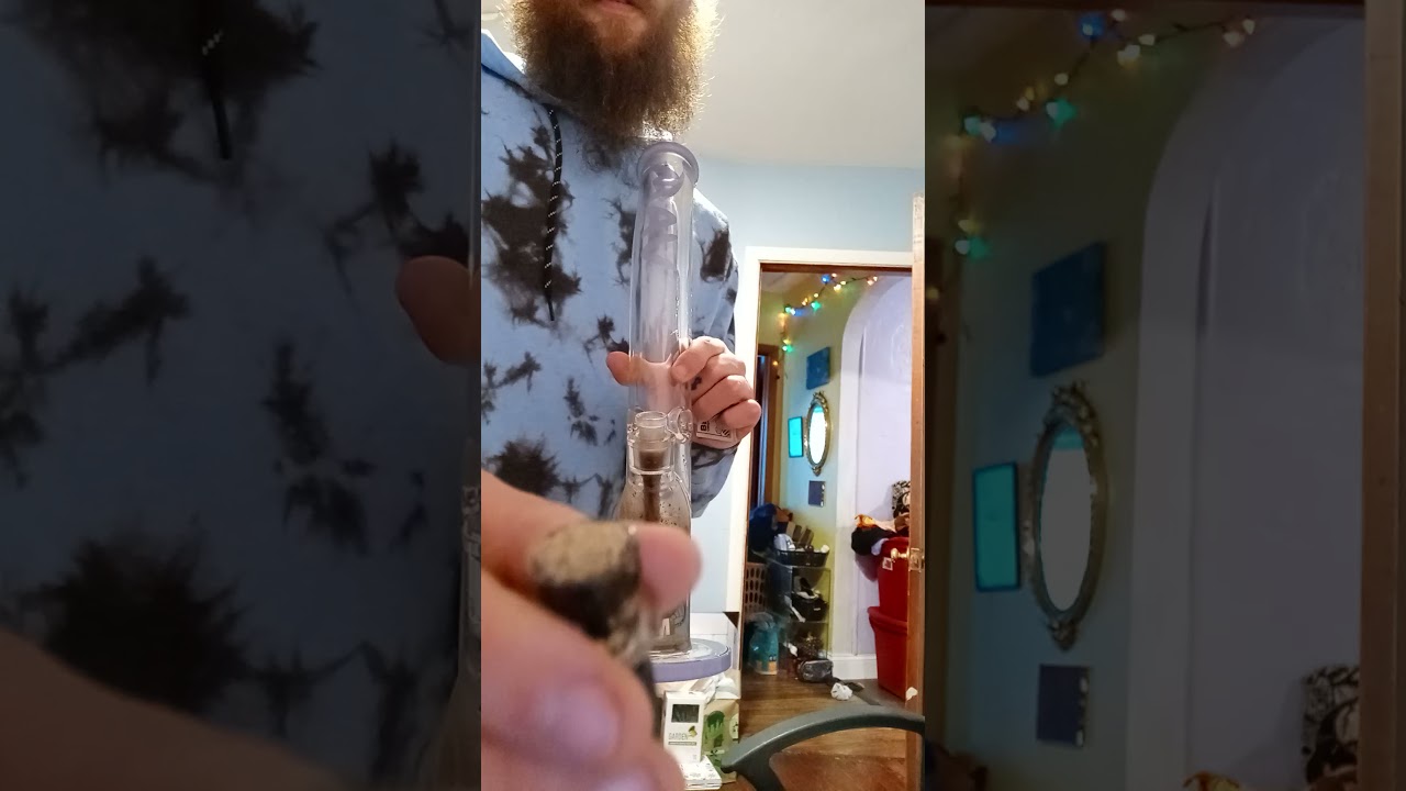 The Afternoon Rip (Ep: 28) Huge wake and bake bong rip or Cherbet