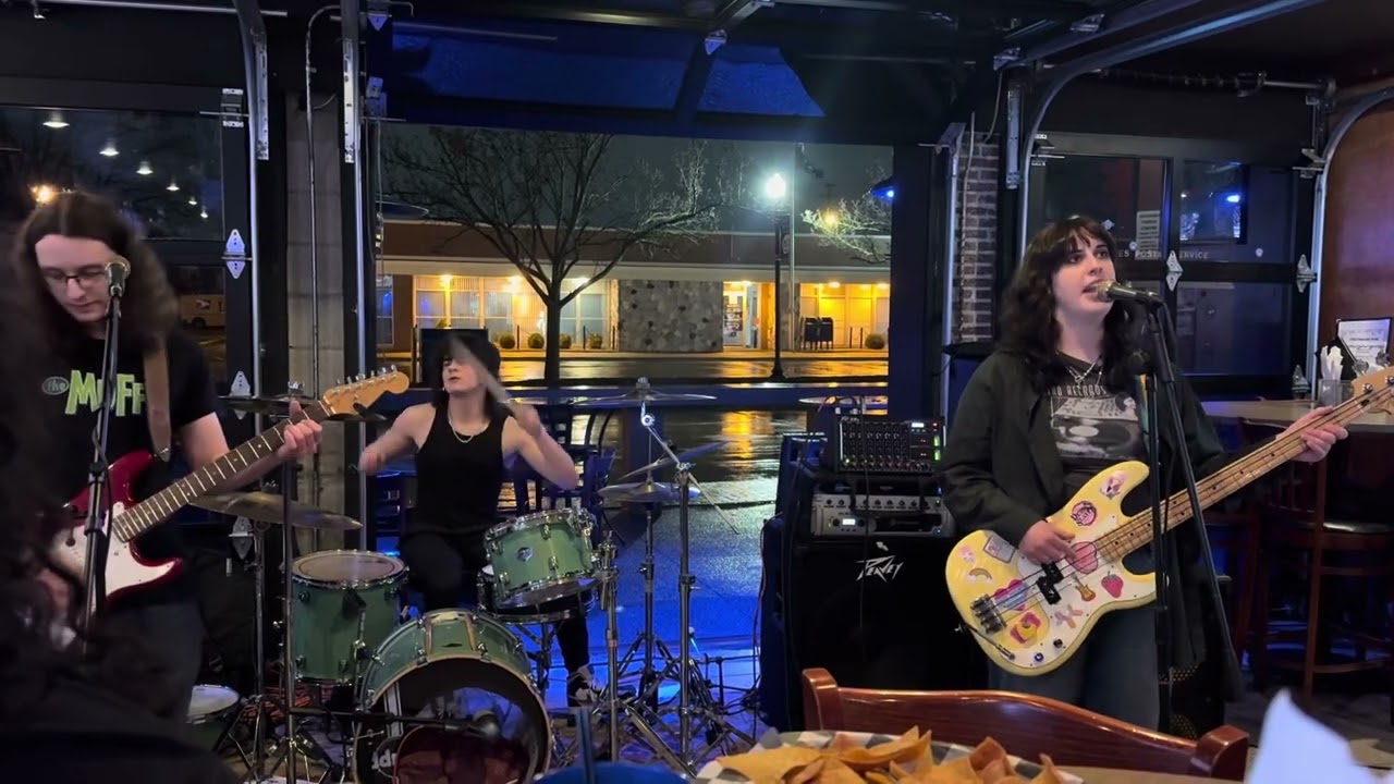 Helter Skelter, Mind Riot. The Beatles Cover